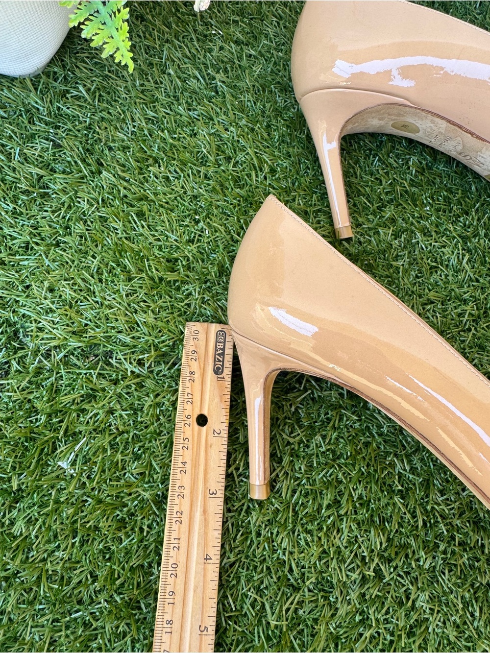 Stuart Weitzman Adobe (Nude) Patent Leather Pumps heels 3” 7 US gently used - Picture 11 of 12
